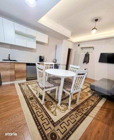 Apartament cu 2 camere semidecomandat în Pârneava