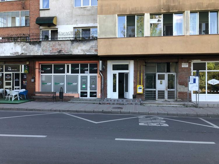 Spațiu comercial, de 22 mp, în Ștefan cel Mare