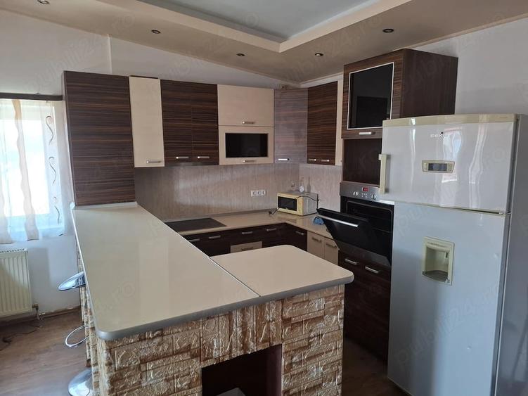 Apartament cu 3 camere semidecomandat în UTA