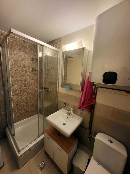 Apartament cu 2 camere decomandat în Aviației