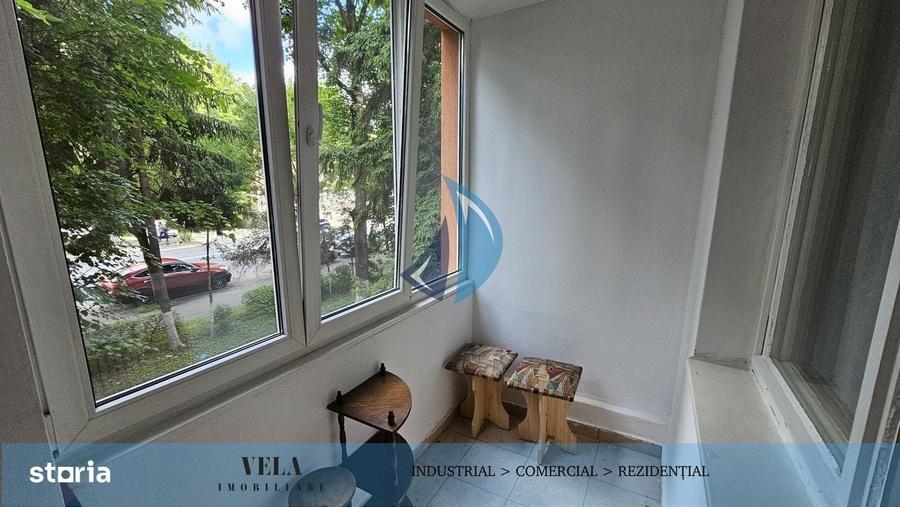 Apartament cu 3 camere decomandat în 7 Noiembrie