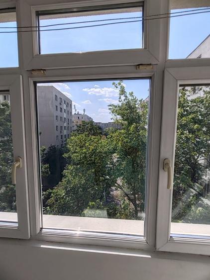 Apartament cu 3 camere decomandat în Camil Ressu