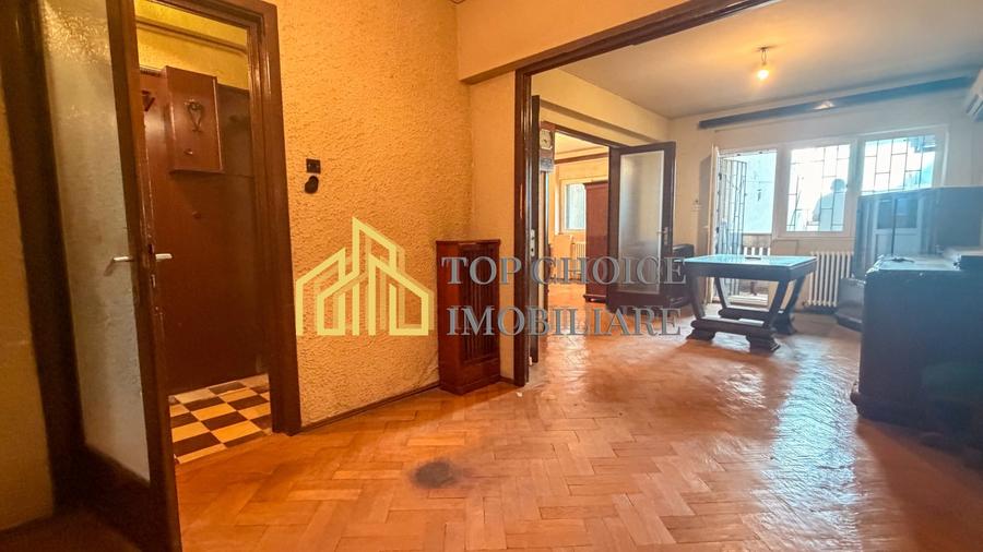Apartament cu 2 camere semidecomandat în Sala Palatului