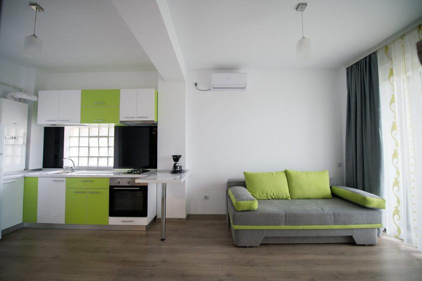 Apartament cu 2 camere decomandat, mobilat în Mamaia-Sat