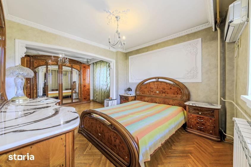 Apartament cu 3 camere în Drumul Taberei