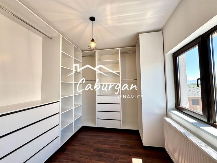 Duplex cu 4 camere cu Canalizare în Exterior Vest