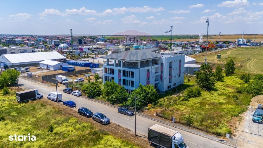Spațiu comercial, de 1,340 mp, în Central