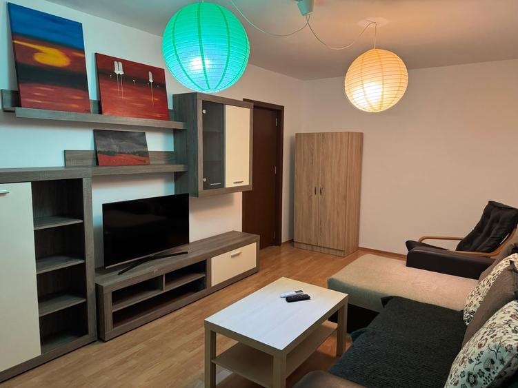 Apartament cu 2 camere decomandat în Gorjului