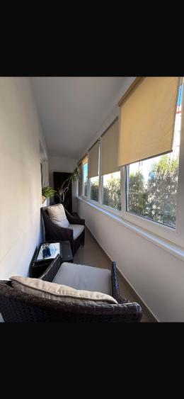 Apartament cu 3 camere decomandat în Răcădău