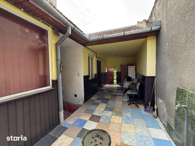 Casă cu 3 camere cu Teren 417 Mp în Central