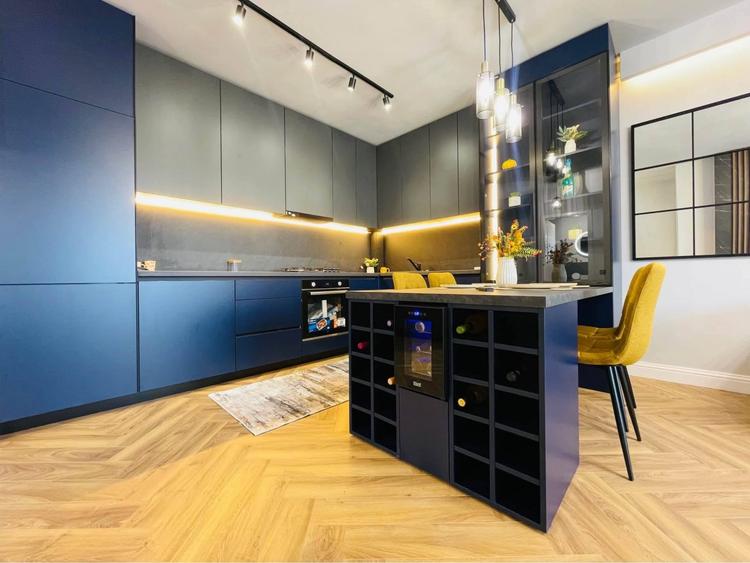 Apartament cu 2 camere semidecomandat, mobilat în Florești