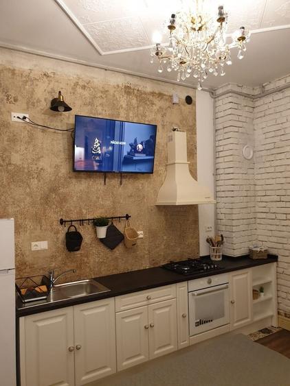Apartament cu 1 camere semidecomandat în Centrul Istoric — fotografia 1
