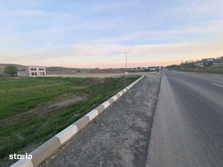 Teren de 4600 mp, în Central