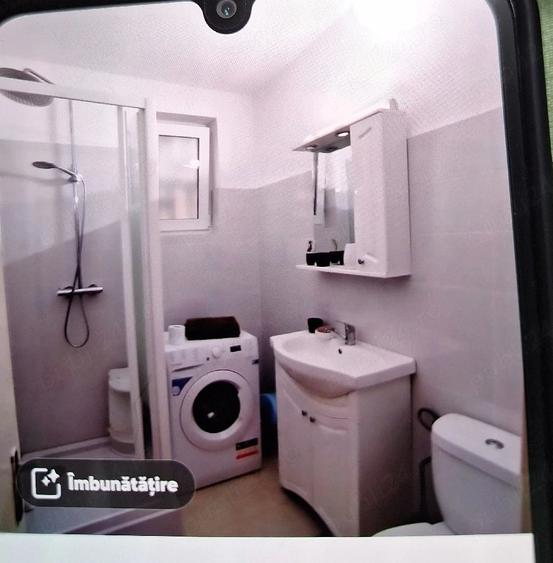 Apartament cu 2 camere semidecomandat în Tipografilor