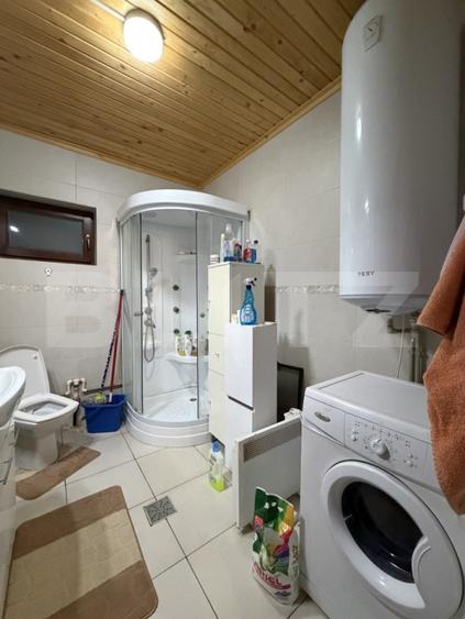 Casă individuală cu 3 camere cu Teren 1603 Mp în Exterior Vest