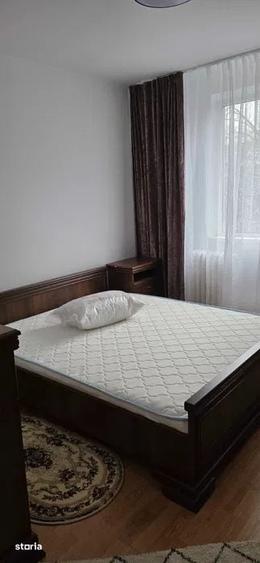 Apartament cu 3 camere decomandat, mobilat în Berceni