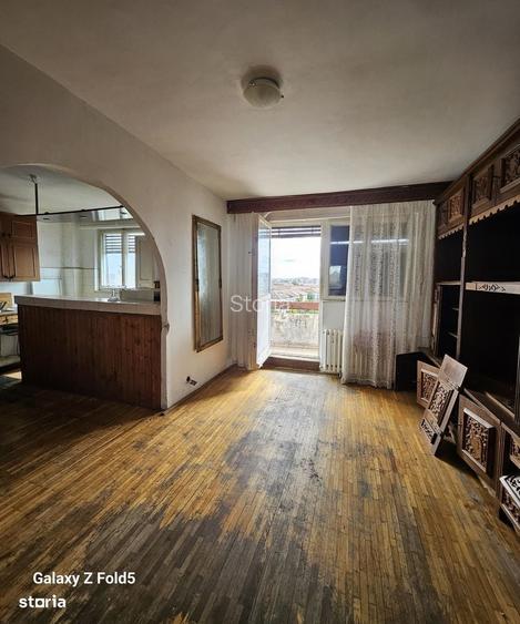 Apartament 70 mp utili, 3 camere, 3 balcoane, B-dul Dacia / Tarnavelor