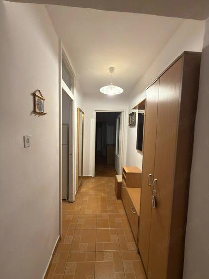 Apartament cu 2 camere semidecomandat în Olimpia-Stadion