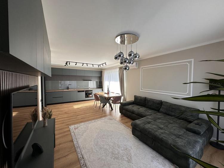 Apartament cu 2 camere decomandat în Bună Ziua