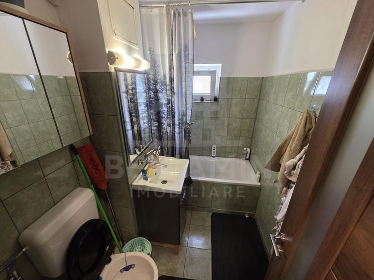 Apartament cu 2 camere semidecomandat în Rovine — fotografia 1