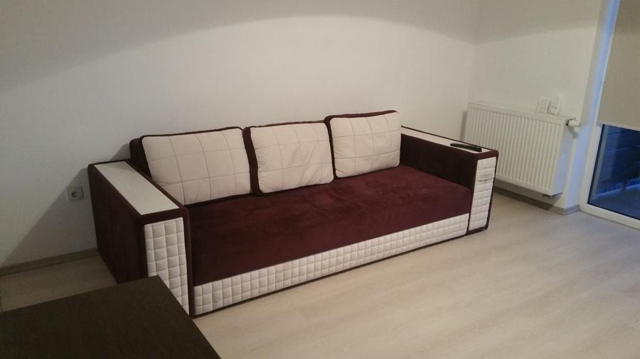 Garsonieră decomandată în Sud