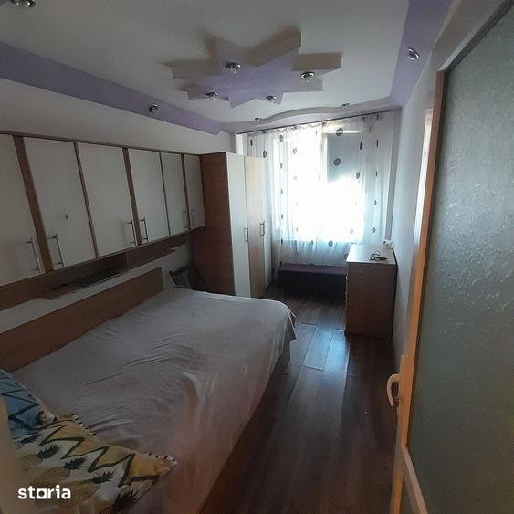 Apartament cu 2 camere decomandat în Neptun
