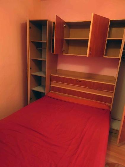 Apartament cu 3 camere decomandat, mobilat în Mircea cel Bătrân
