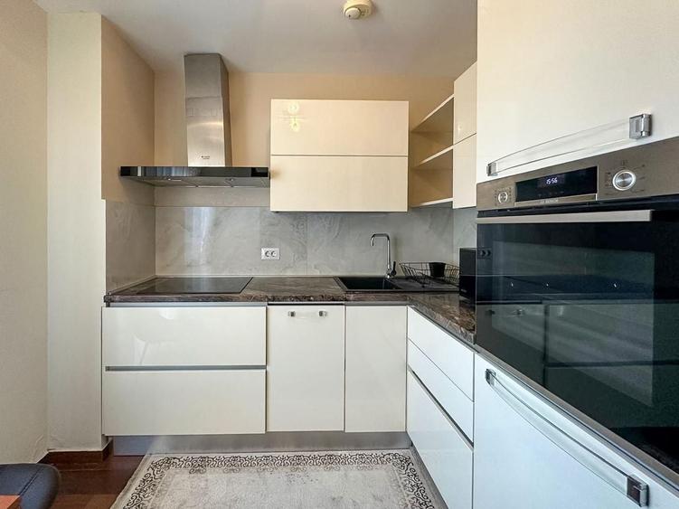 Apartament cu 3 camere decomandat, mobilat în Herăstrău
