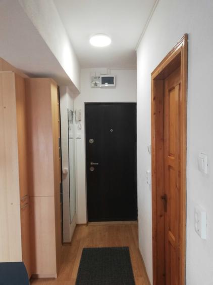 Garsonieră semidecomandată în Titulescu