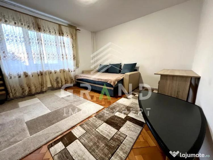 Camera de inchiriat intr-un apartament cu 2 camere | Man - 7