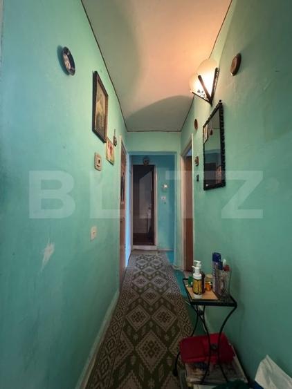 Apartament cu 3 camere decomandat, mobilat în Mărgeanului