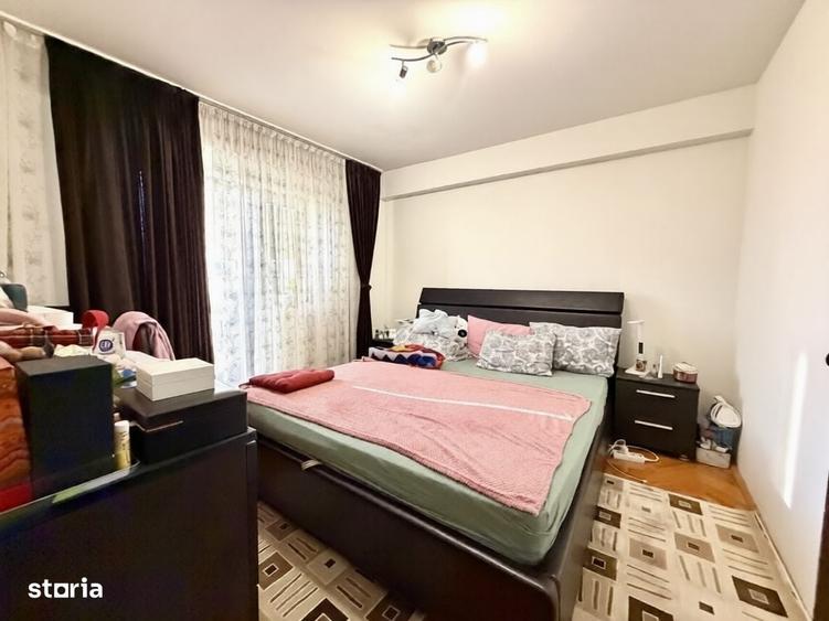 Apartament cu 3 camere decomandat în Lunei