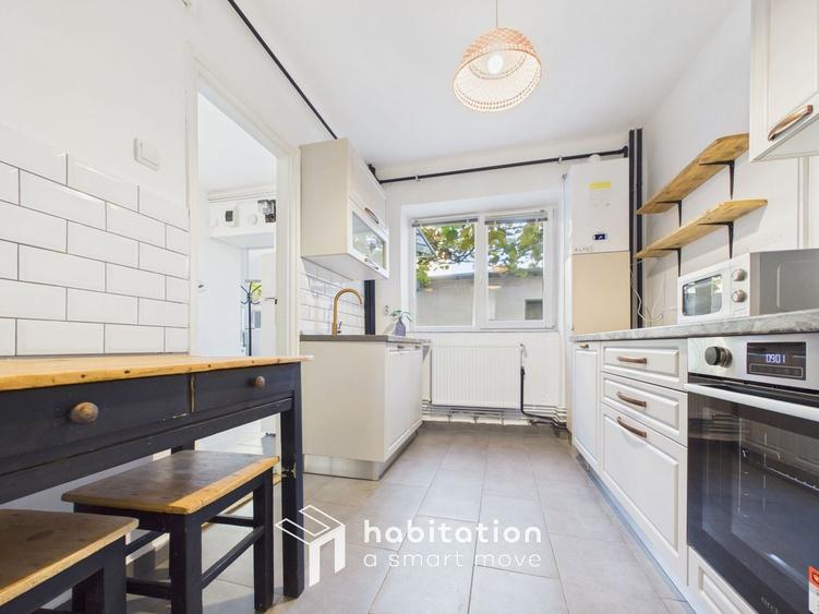 Apartament cu 2 camere semidecomandat, mobilat în Central