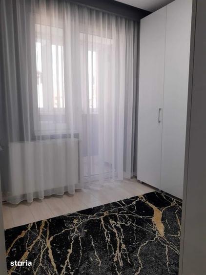 Apartament cu 3 camere decomandat în Podgoria