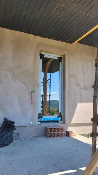 Casă cu 2 camere cu Teren 650 Mp în Chicerea