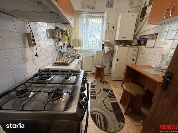 Apartament 2 camere decomandate - etajul 2 - ULTRACENTRAL - 2