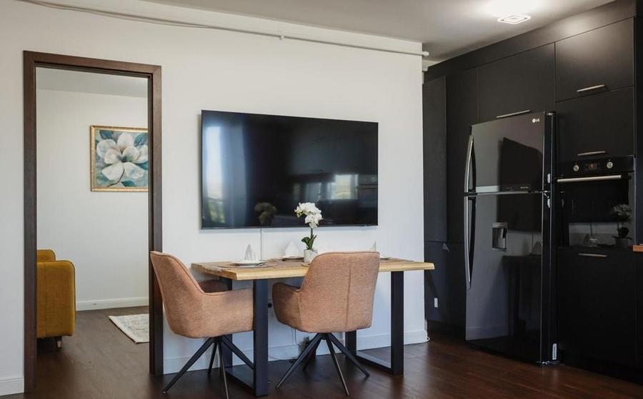 Apartament cu 3 camere semidecomandat, mobilat în Gheorgheni