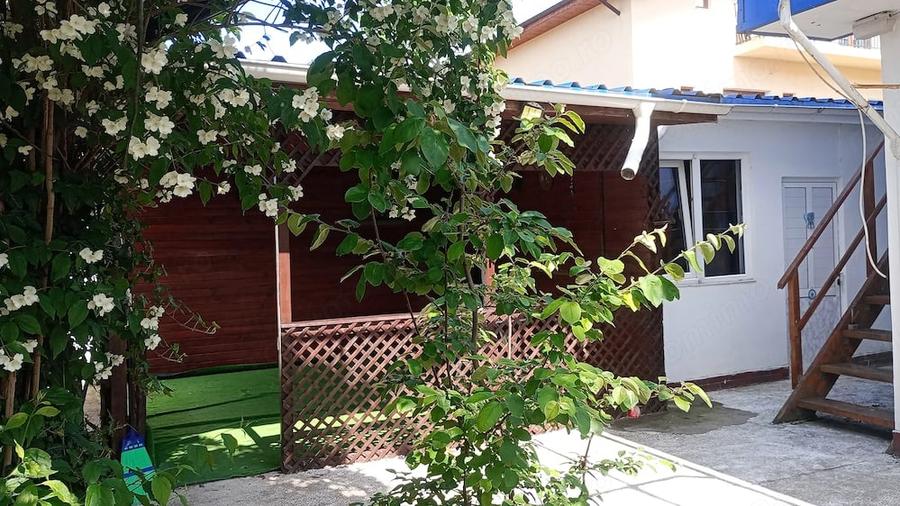 Casă cu 5 camere cu Teren 314 Mp în Central