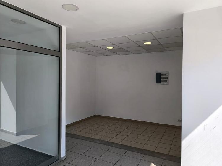 Spațiu comercial, de 77 mp, în Ultracentral
