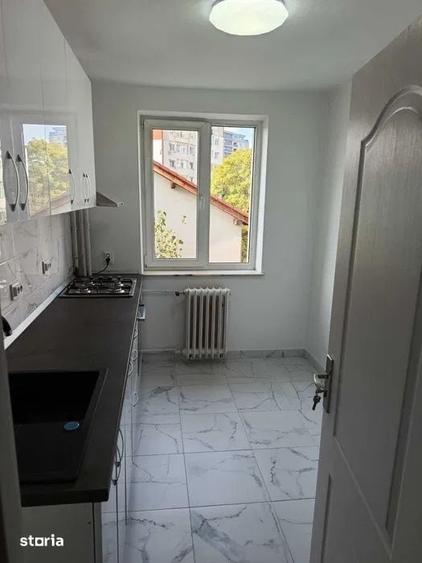 Apartament cu 2 camere semidecomandat în Mărășești