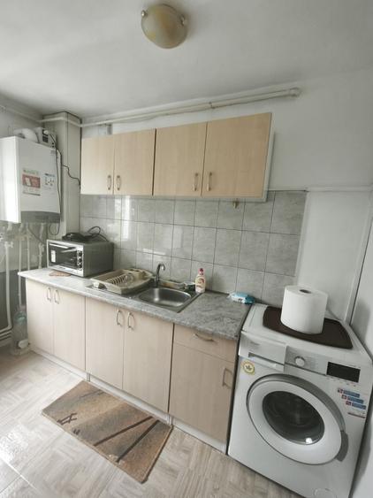 Apartament cu 2 camere semidecomandat în Exterior Vest