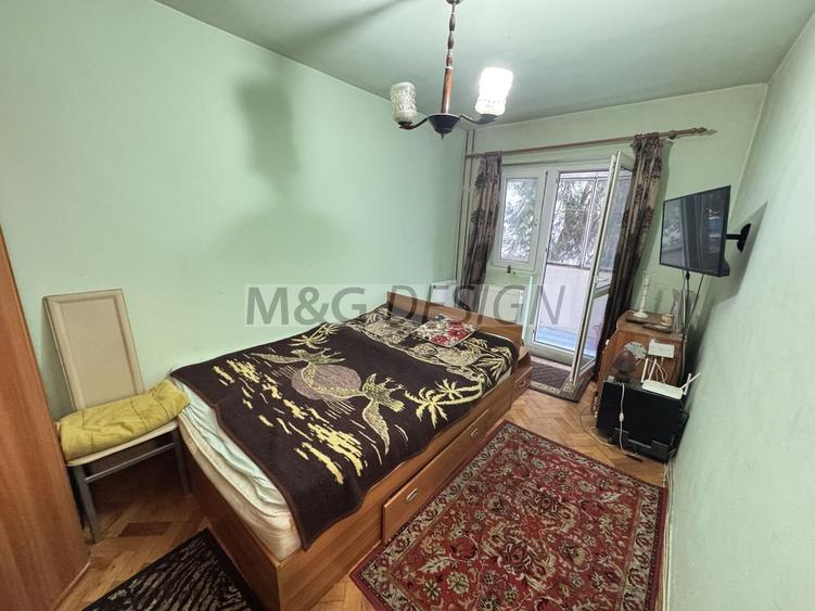 Apartament cu 3 camere decomandat în Lugojului