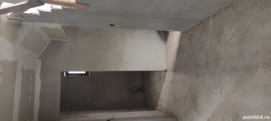 Casă cu 4 camere cu Teren 575 Mp în Central