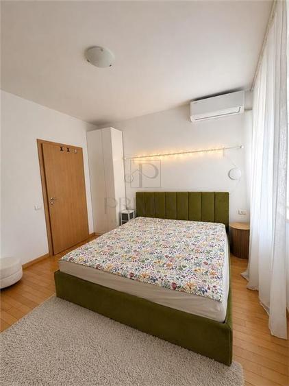 Apartament cu 3 camere decomandat în Aradului