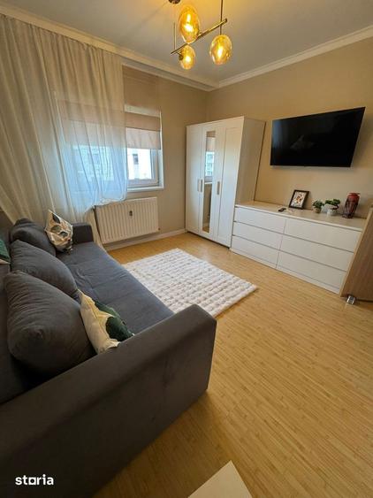 Apartament cu 3 camere, mobilat în Vitan