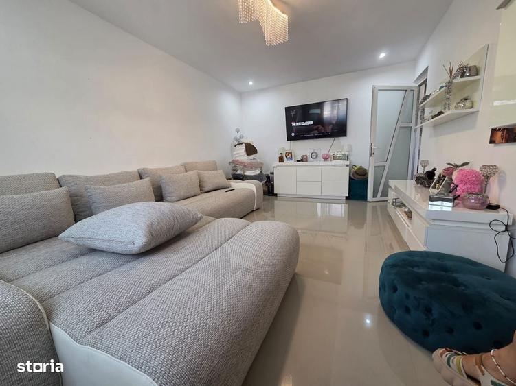 Apartament cu 2 camere în C5