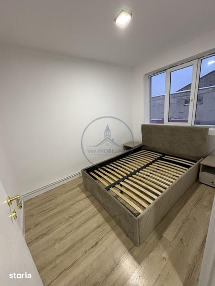 Apartament 3 camere, renovat, intr-o zona linistita Beclean - 1