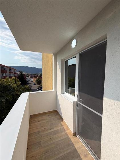 Apartament cu 2 camere semidecomandat în Blumăna