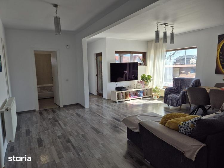 Casa in Darza (Buftea), carport, curte cocheta, utilata si mobilata - 3