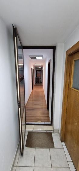 Birou, de 384 mp, în Mihai Bravu